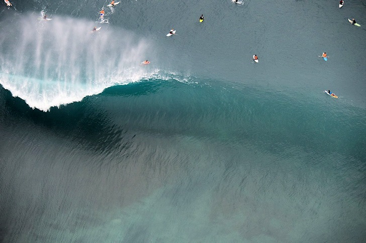 Drones: shooting surfers from the sky