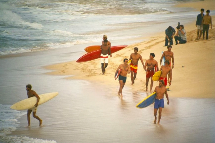 Duke Classic, 1969: most of the finalists competed with shorter-than-usual surfboards | Photo: Leroy Grannis/Taschen