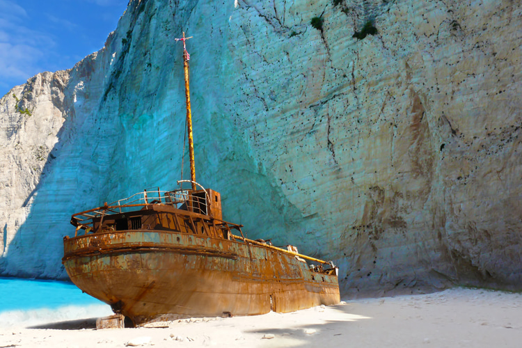 The most famous shipwrecks of all time