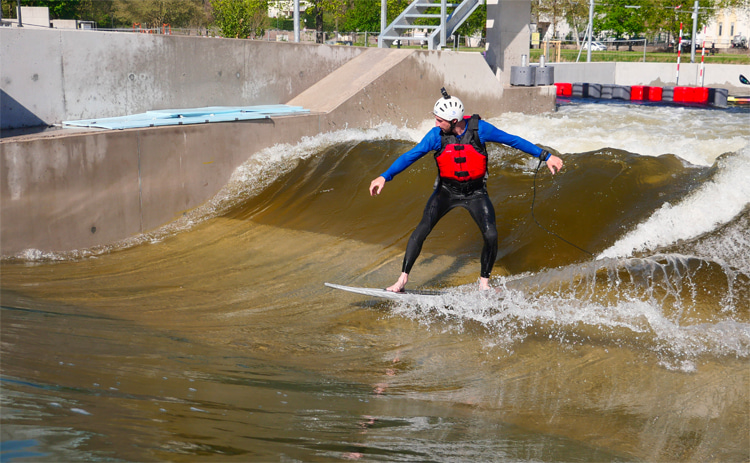 FlowSurf River: a wave machine designed to bring the surf experience into existing flows of water, like whitewater rapids courses or a river diversion | Photo: FlowRider