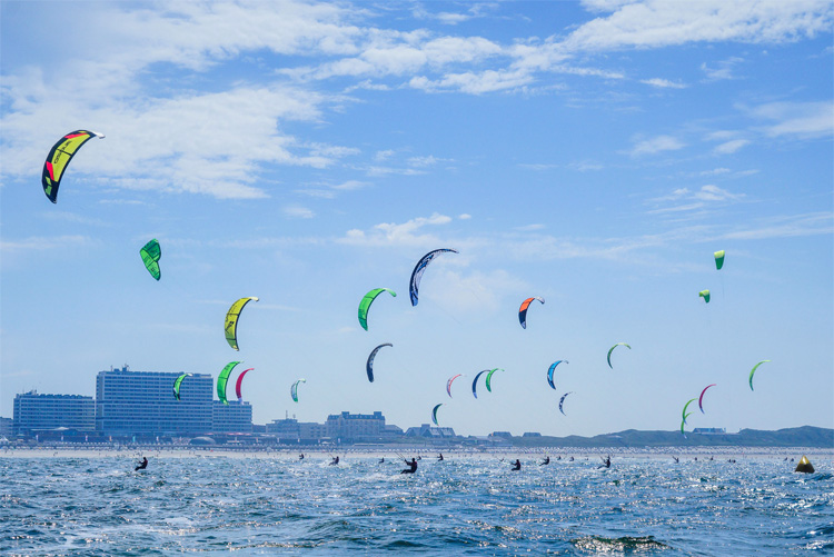 Sylt: one of the most popular kiteboarding spots in Germany | Photo: KTE