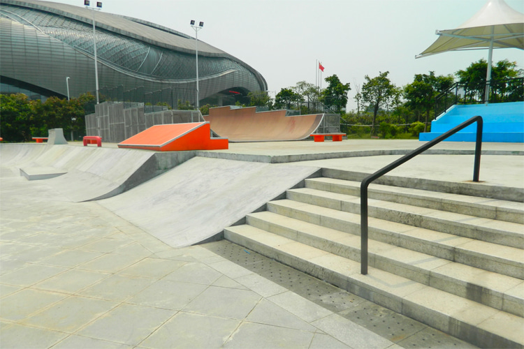 GMP Skatepark: the facility has obstacles for all riding levels | Photo: Sk8scapes