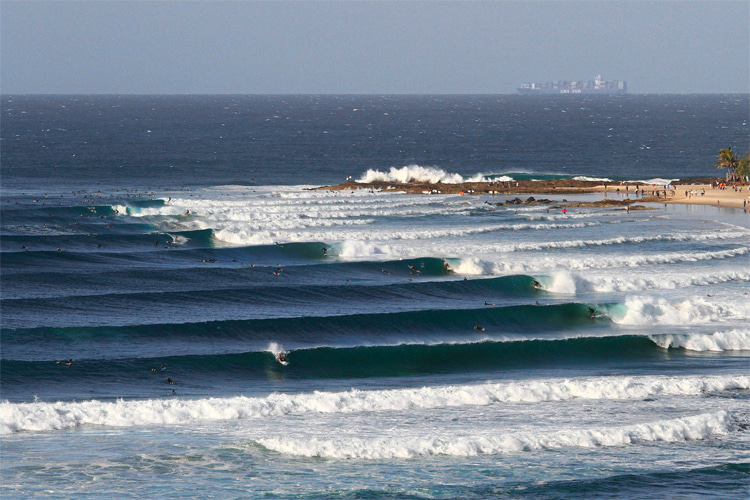 Gold Coast, Australia: one of the several World Surfing Reserves | Photo: Sorensen/Save the Waves