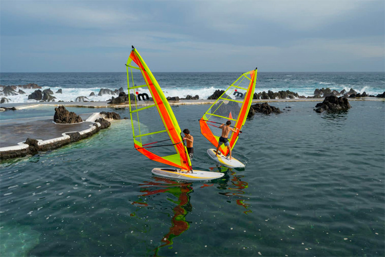 III Grande Prémio de Windsurf do Porto Moniz: 44 sailors competed in a very closed water basin in Madeira | Photo: Pedro Vasconcelos