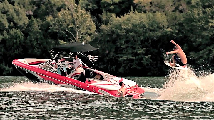 Wake Surfing: wakeboarding without ropes