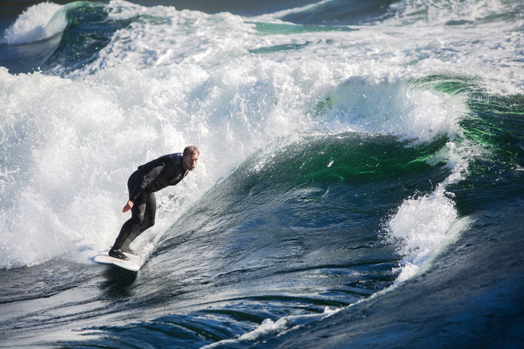 Jacob Quinlan: the man who surfed 100 river waves | Photo: Kokemor