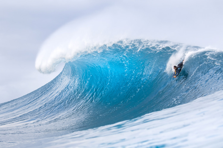 Jeff Hubbard: always comfortable in waves of consequence like Pipeline | Photo: Hubbard Archive
