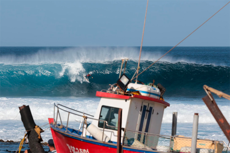 Joan Duru: the French surfer's performance included a Perfect 10-point ride | Photo: Quemao Class