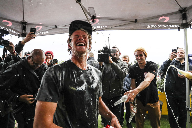 John John Florence: the fourth Hawaiian to win a world surfing title | Photo: Poullenot/WSL