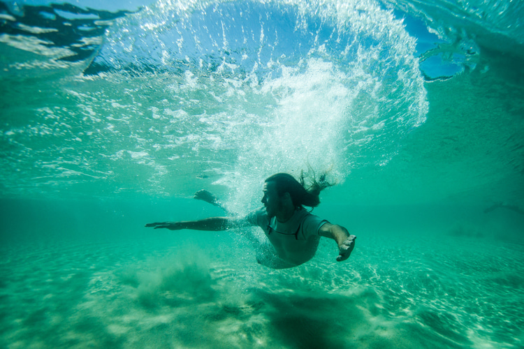Joshua Garner: underwater explorations | Photo: Kim Feast