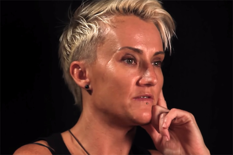 Keala Kennelly: she got seriously hurt at Teahupoo