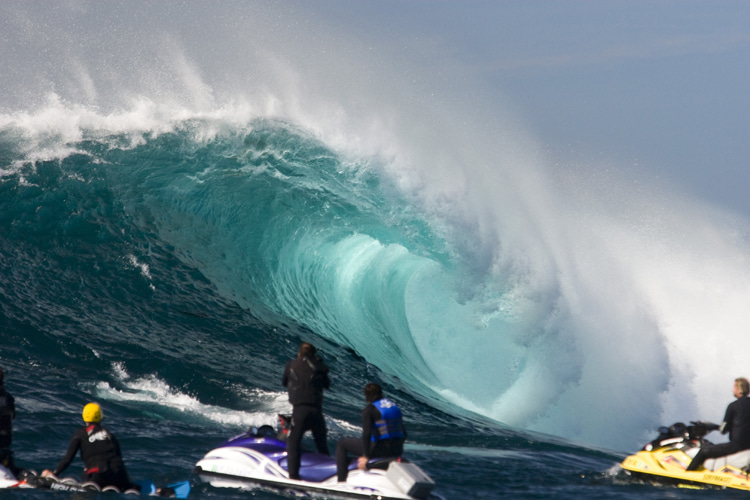 Isla de Todos Santos Norte, Ensenada: the Baja California's premier big wave surf spot | Photo: Nathan Gibbs/Creative Commons