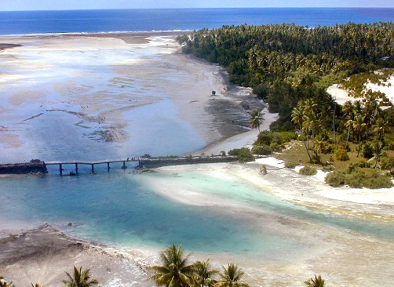 Kiribati: waiting for you
