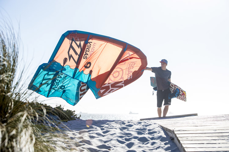 Kites: flying machines powered by the wind | Photo: Red Bull