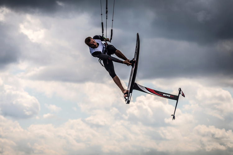 Foil kiteboarding: one of the safety regulations could be the designated days' formula | Photo: Sawicki/Creative Commons