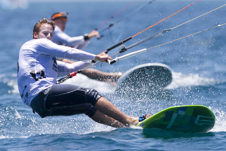 Kiteboarding: the number of accidents are comparable to skiing | Photo: Travis Hayto/IKA