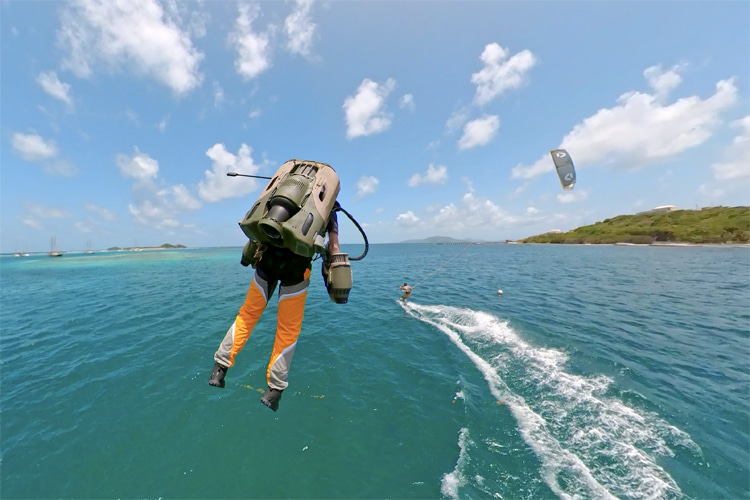 Machine vs. Man: jet suit pilot Richard Browning chases Jeremie Tronet in St Vincent & the Grenadines | Photo: Insta360