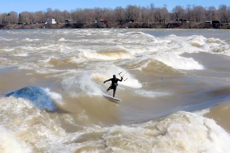 Julien Fillion: riding a kite at Montreal's Lachine Rapids