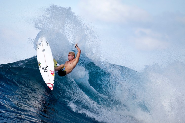 Layback hack: a maneuver first performed by Peter Townend in the Stubbies Pro | Photo: Red Bull
