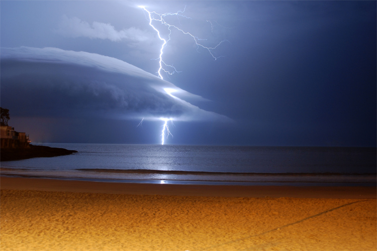 Lightning strikes: surfers are an easy target | Photo: Jan Faborsky