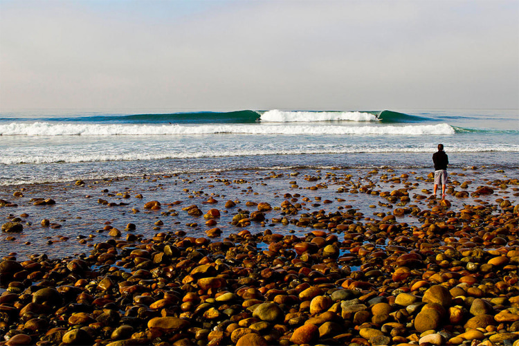 Trestles: perfect peeling waves breaking at San Clemente's San Onofre State Beach | Photo: WSL