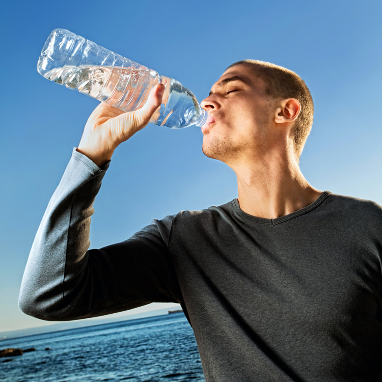 Water fasting: a health program that should be prescribed by a doctor | Photo: Spanic/Creative Commons