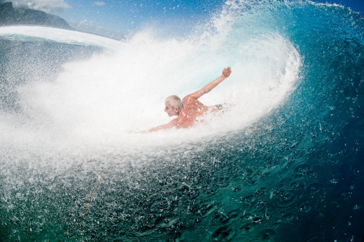 Mark Cunningham: the bodysurfing master | Photo: Chris Burkard/The Plight of the Torpedo People