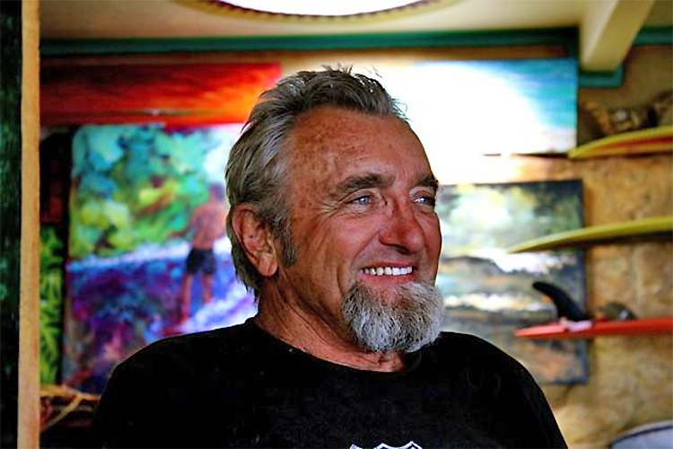 Mike Doyle: han levde for å surfe og surfet for å leve / Foto: Doyle Surfboards