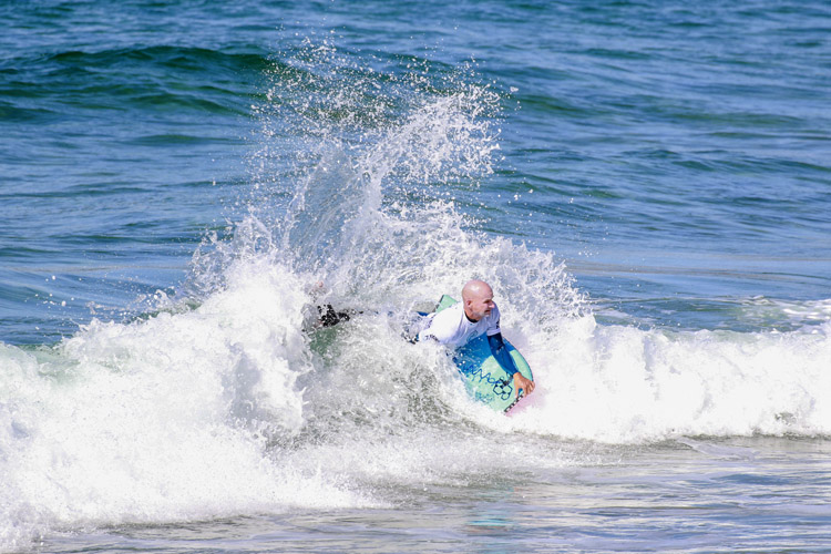 Mike Stewart: riding small waves is never easy | Photo: Glasson/APB