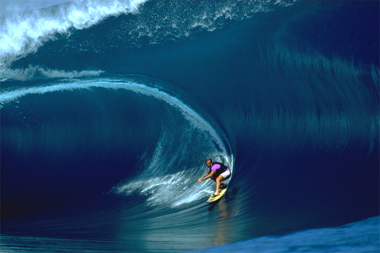Millennium Wave: Laird Hamilton rode one of the heaviest waves of all time on August 17, 2000 | Photo: Tim McKenna