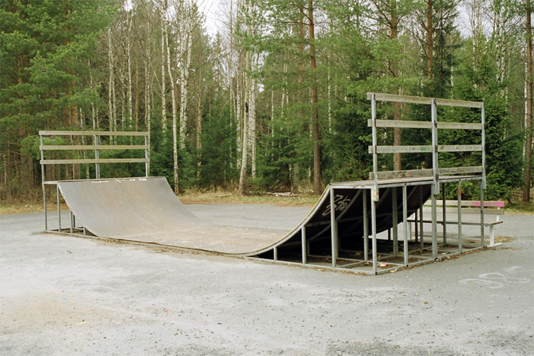 Mini ramps: you can build one of these for less than $1,000 | Photo: Putkonen/Creative Commons
