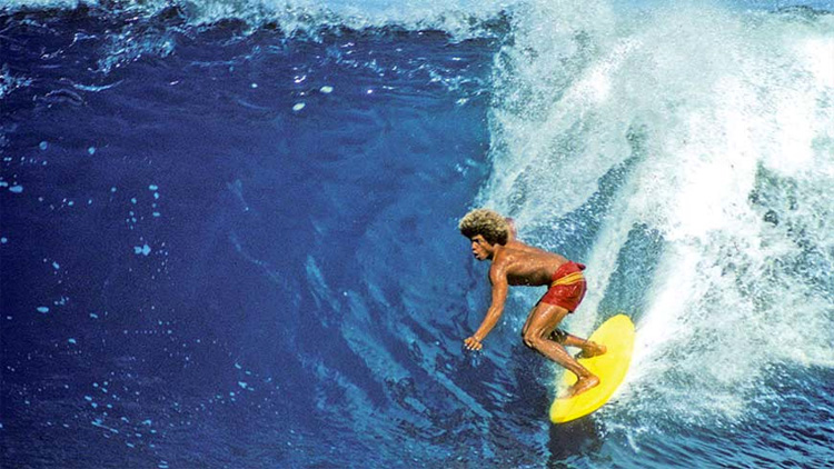Montgomery Buttons Kaluhiokalani: a legend with many surfboards