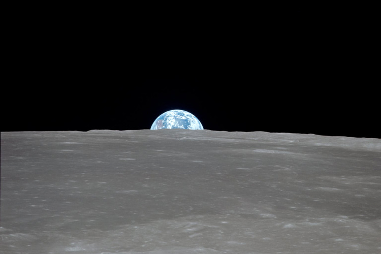 Moon: the Earth's satellite is 240,000 miles away from us | Photo: NASA/Creative Commons