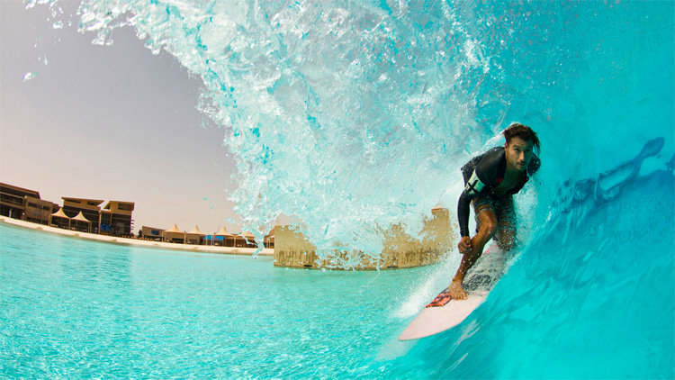 Murphy's Wave: the Scottish wave pool formula hoards and releases large volumes of water to create surf | Photo: Murphy's Wave