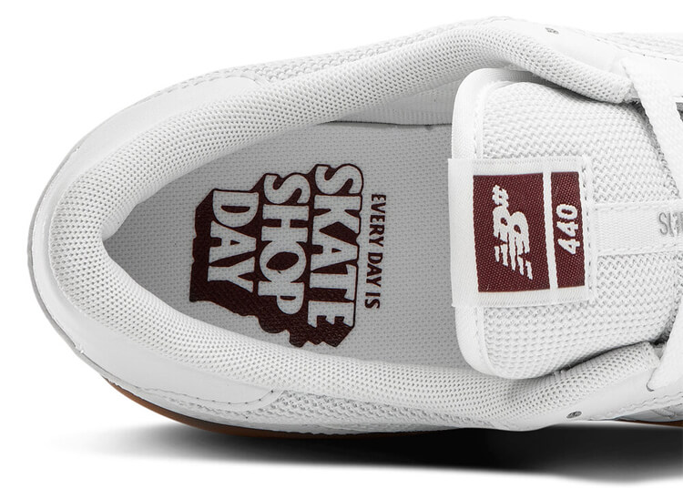 New Balance: the Numeric 440 Numeric 440, white/burgundy leather model created for Skate Shop Day