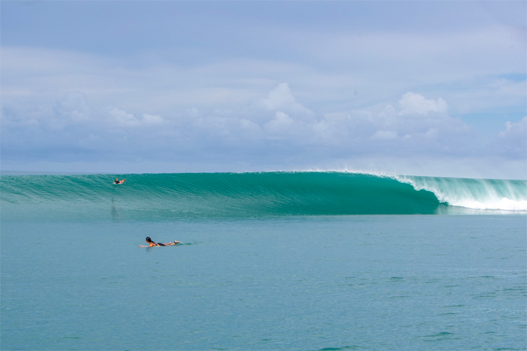 Lagundry Bay, Nias: simply one of the best waves in the world | Photo: Hain/WSL