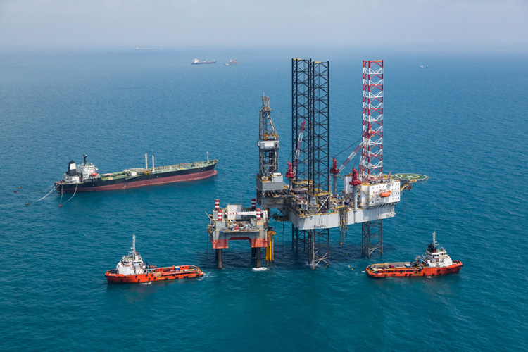 Offshore oil drilling: is Portugal taking the quick cash way? | Photo: Shutterstock