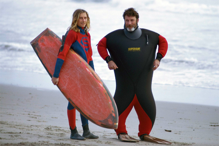 Jack O'Neill (right): he was one of the first to sell wetsuits for surfers | Photo: O'Neill