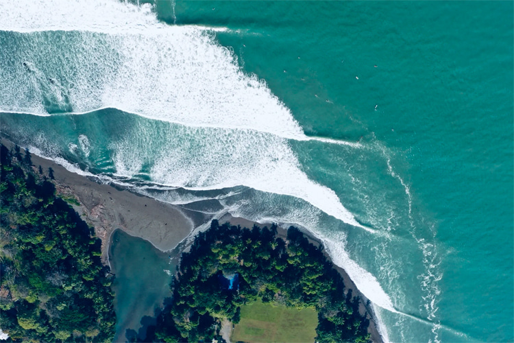 Pavones: probably the best wave in Costa Rica | Photo: Villa Estrella Pavones