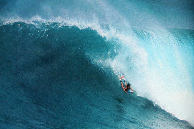 Phyllis Dameron: the fearless bodyboarder that ruled the 1970s in Hawaii