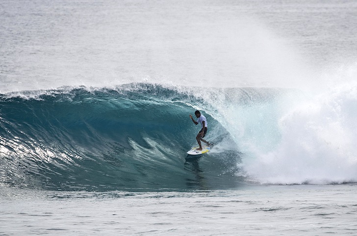Piso Alcala: checking the roof | Photo: ASP/Will H-S