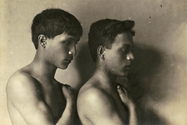 Portrait of Japanese-Hawaiian and Portuguese-Hawaiian boys: a photo series by Caroline Haskins Gurrey | Photo: Caroline Haskins Gurrey