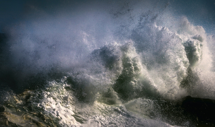 Groundswells: high-energy wave trains often trigger coastal warnings | Photo: Bilcliff/Creative Commons