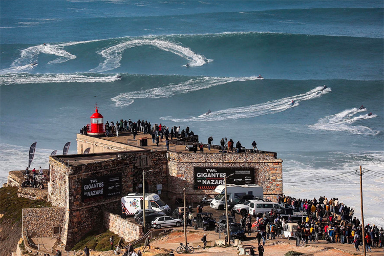 Praia do Norte: on January 8, 2022, Nazaré delivered some of the biggest waves of the century | Photo: Hélio António/Praia do Norte