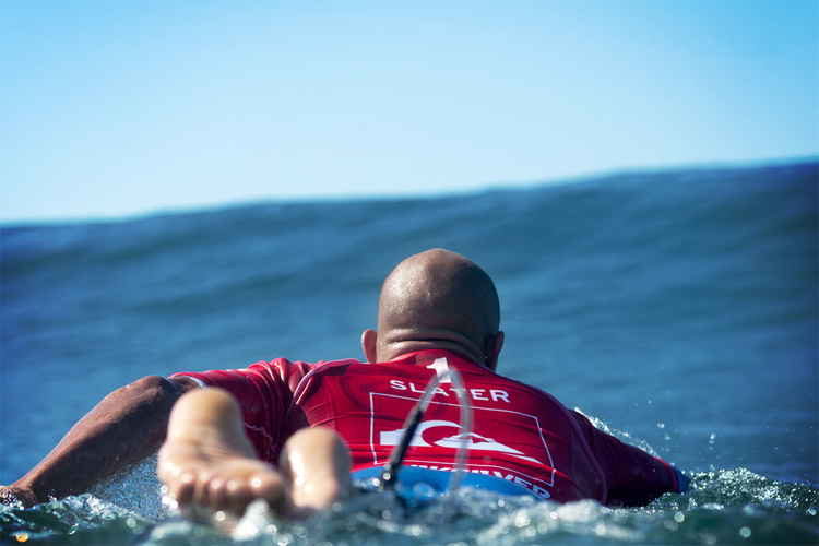 Pressure: it's not easy to be the number 1 surfer in the world