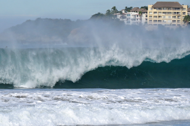Playa Zicatela: one of the heaviest waves in the world | Photo: JP Murphy