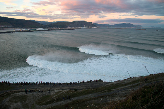 Punta Galea, Basque Country: watch the cliffs ahead