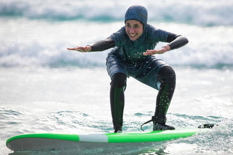 Muslim surfers: Shirin Gerami wearing the Finisterre Seasuit created by Easkey Britton | Photo: Finisterre