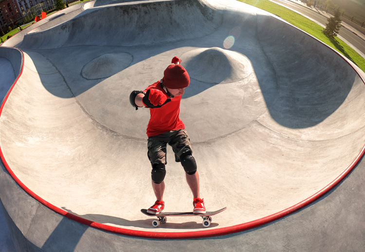 Skateboard Obstacles | The Bowl | Photo: Shutterstock