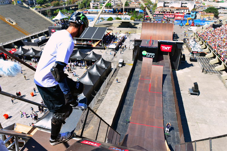 Skateboard Obstacles | The Mega Ramp | Photo: Creative Commons
